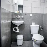 Gong Hotel 4*