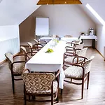 Gong Hotel