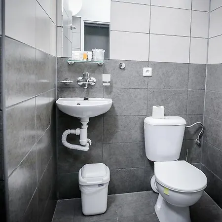 Gong Hotel 4*
