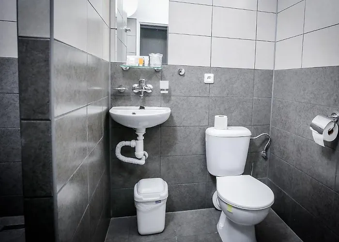 Gong Hotel 4*